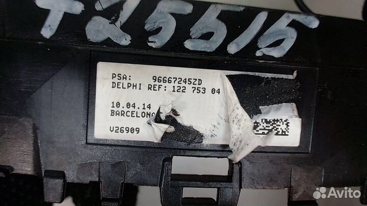 Подрулевые лепестки Citroen C4 Grand Picasso 2014