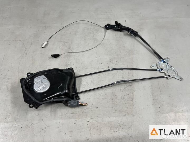 Доводчик двери задний правый toyota voxy