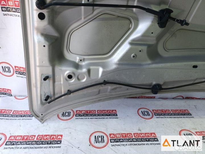 Капот nissan serena