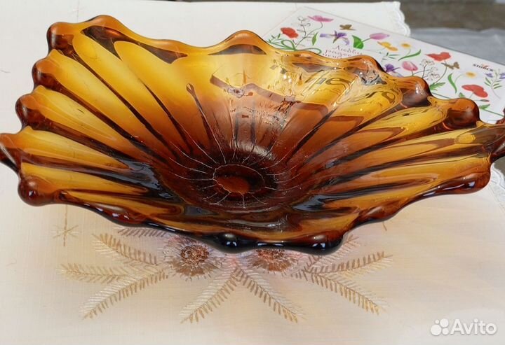 Ваза гутная техника цветное янтарное стекло СССР
