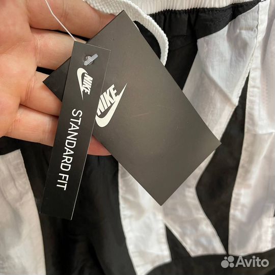 Шорты Nike