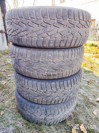 Nokian Tyres Hakkapeliitta 7 205/60 R16