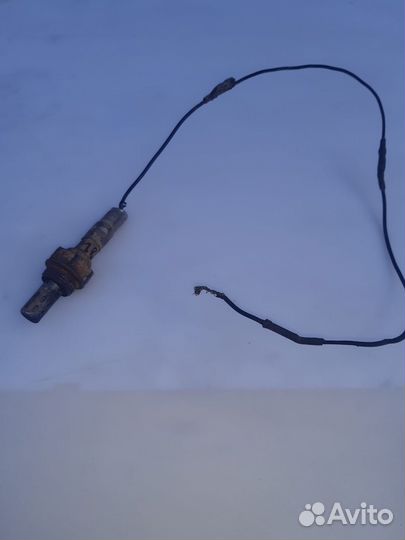 Лямбда-зонд Volkswagen Passat B3