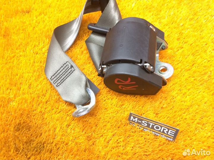 Ремень безопасности задний правый Audi Q5 8R cdnc