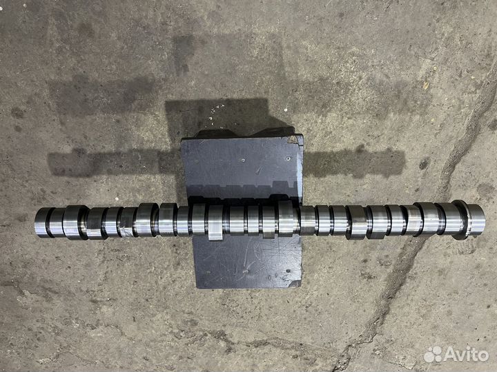 Распредвал volvo / RVI