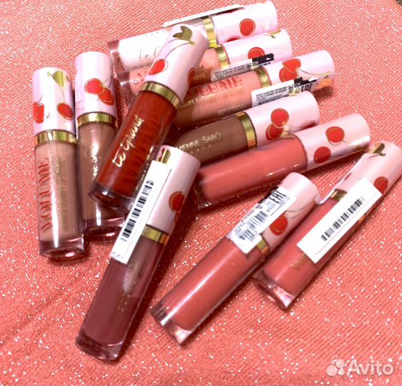 Блеск для губ Vivienne Sabo (Вивьен Сабо)