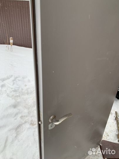 Дверь металическая