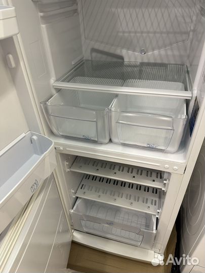 Холодильник бу indesit