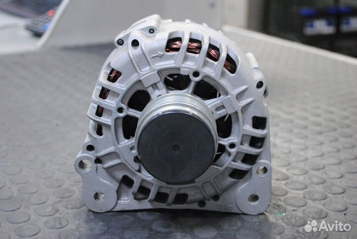 Генератор Audi A4, A6, VW Passat 1.9 TDi 140А