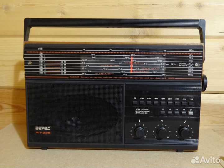 Радиоприемник СССР б.у