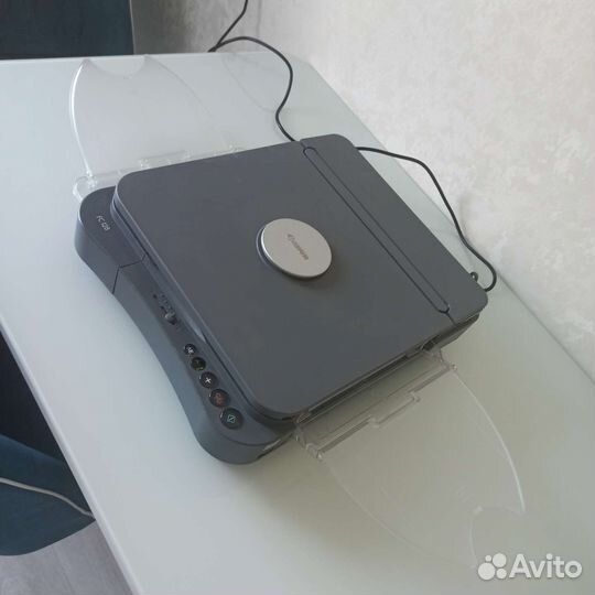 Копировальный аппарат Canon FC128