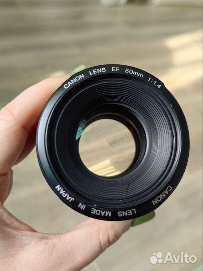 Объектив canon 50mm 1.4