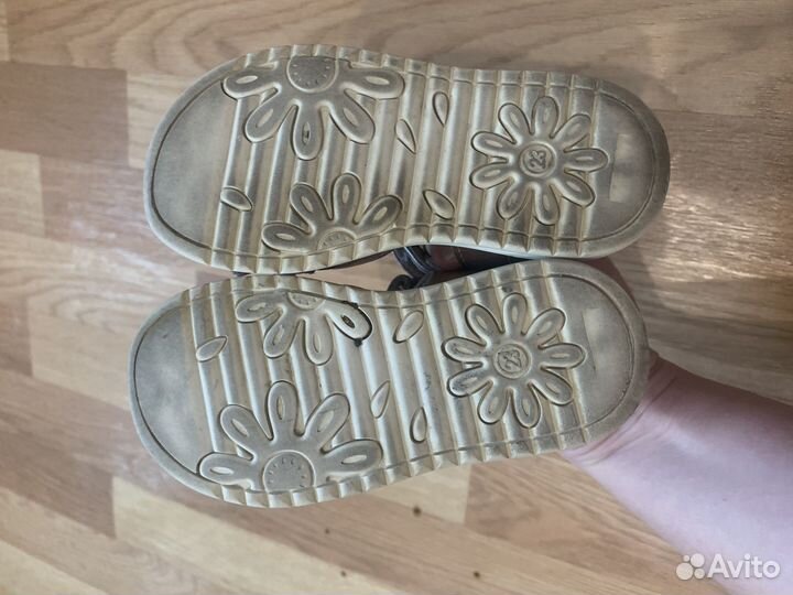 Сандалии для девочки tombi 23