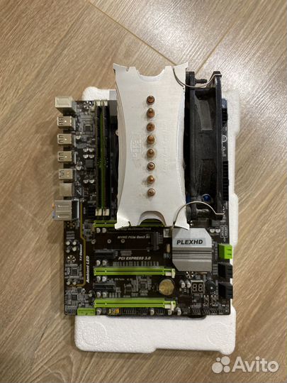 Xeon E5 2689 комплект
