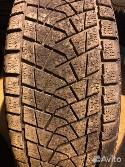 Bridgestone Blizzak DM-Z3 285/60 R18