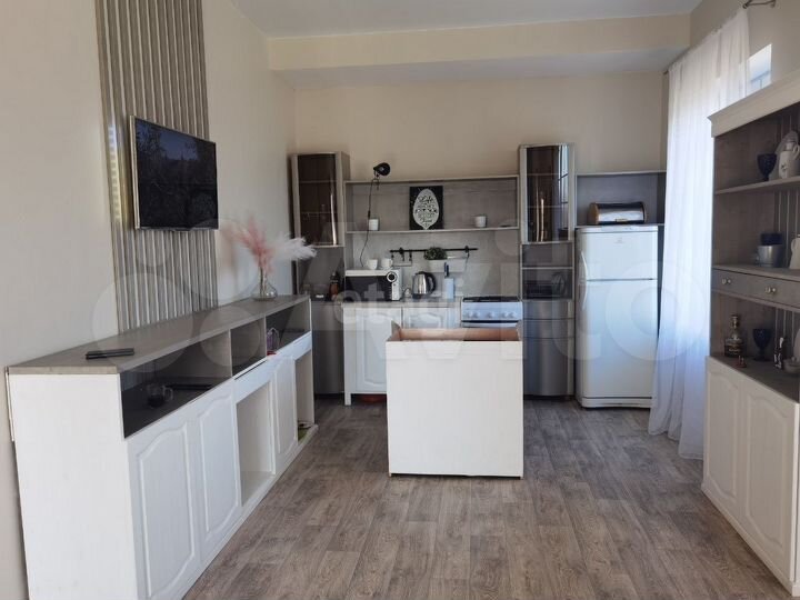 Дом 198 м² на участке 20 сот.