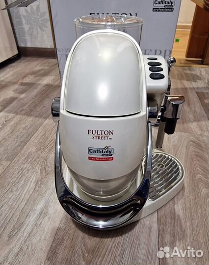 Капсульная кофемашина Caffitaly system P06HS