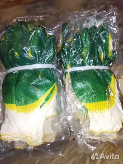 Рабочие перчатки