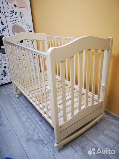 Кровать детскся бу Гандылян 