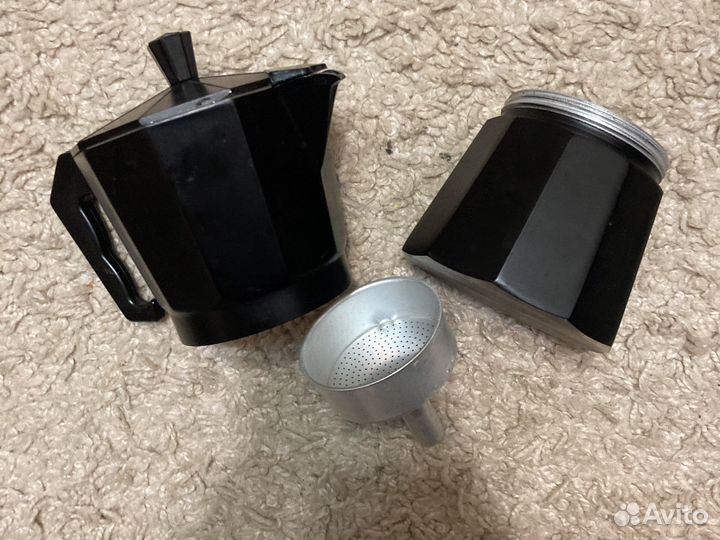 Гейзерная кофеварка