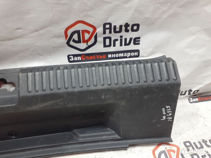 Volkswagen Polo Sed MK5 обшивка багажника