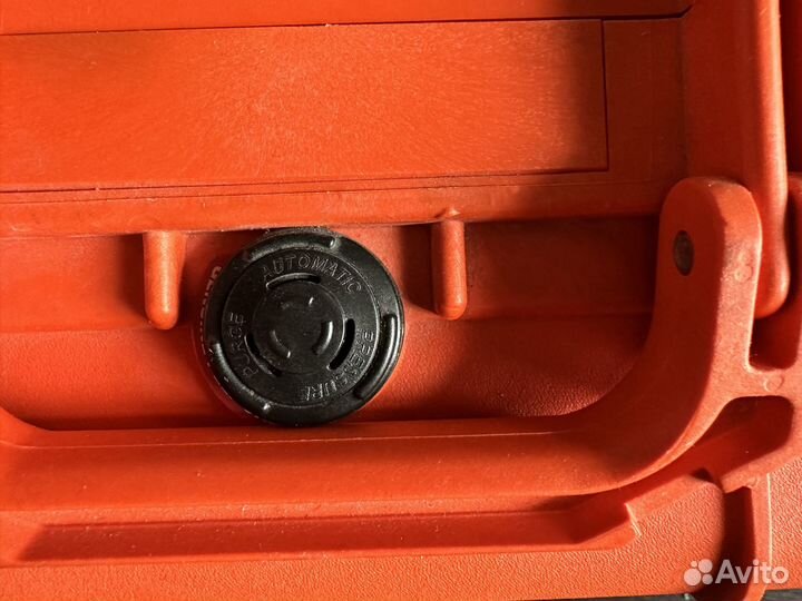 Новый защитный кейс Peli оранж с поропластом 1400