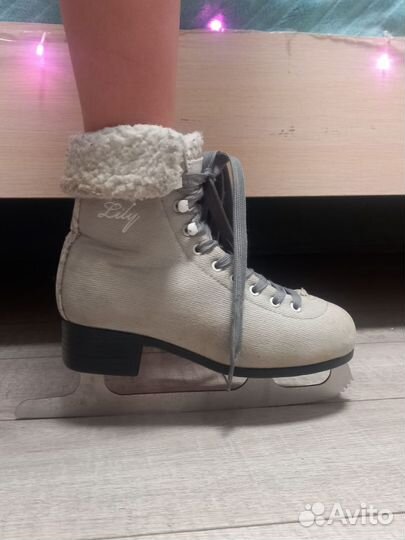 Коньки женские