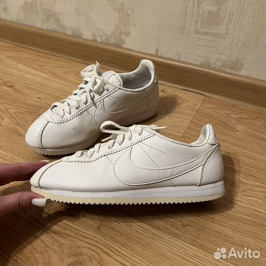 Nike cortez classic белые 38 кеды кроссовки