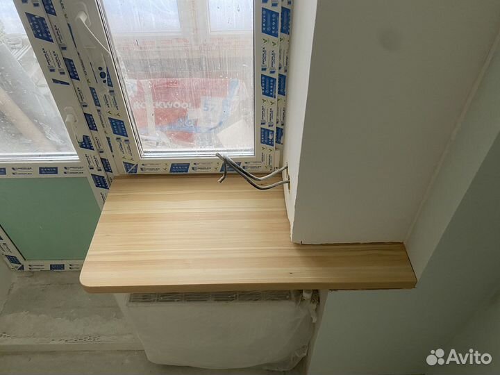 Подоконник из дерева