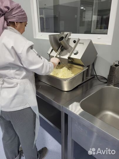 Коренщик (помощник повара)