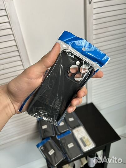 Чехлы на iPhone 11, 12, 13, 14