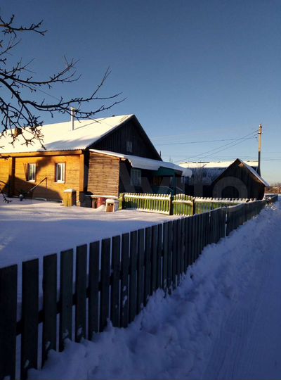 Дом 61,1 м² на участке 8 сот.