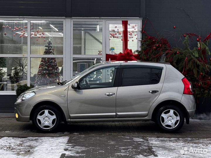 Renault Sandero 1.6 МТ, 2010, 114 814 км