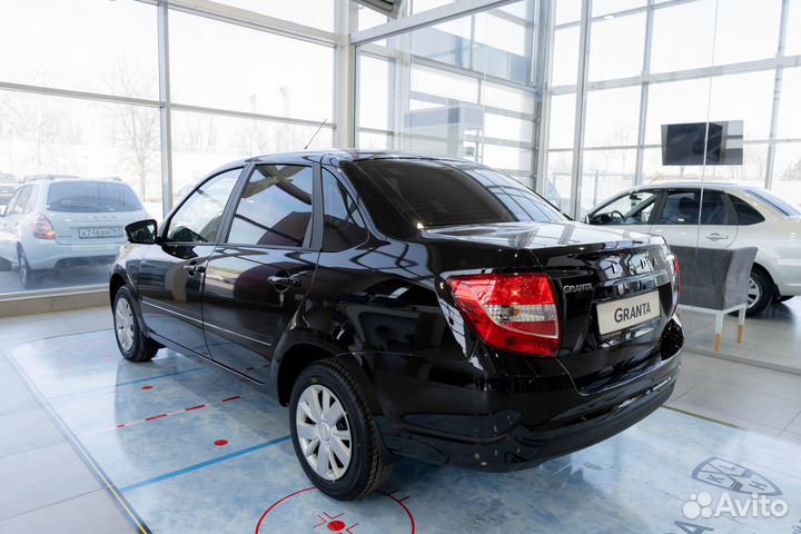 LADA Granta 1.6 МТ, 2024