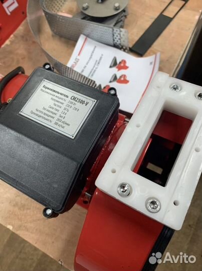 Зернодробилка (для зерновых и корнеплодов)