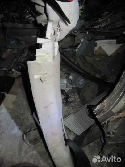 Накладка стойки центральной левой Cruiser 200