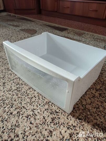 Ящики и полки для холодильника