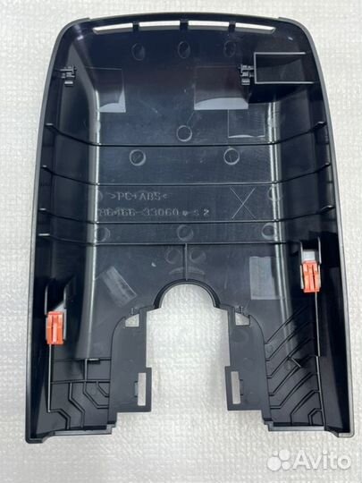 Крышка датчиков на лобовое стекло Toyota Camry