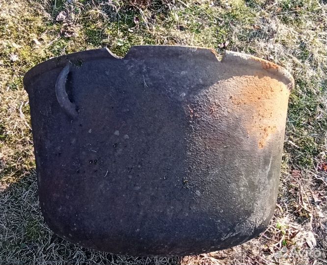 Казан чугунный 120 л старого литья (до 1945)