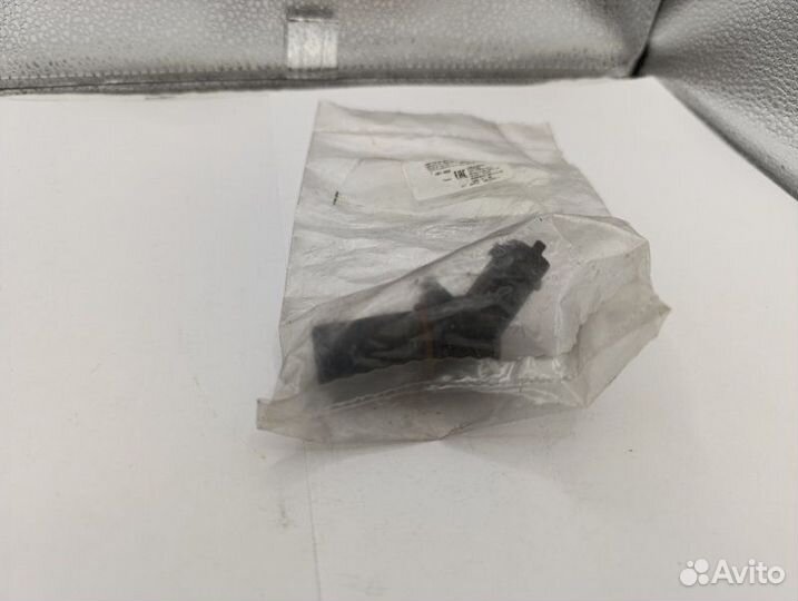 Датчик частоты вращения коленвала