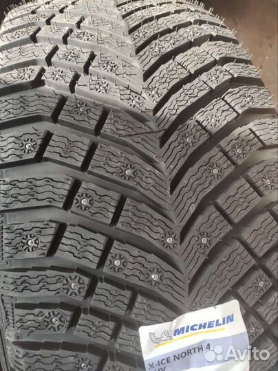 Michelin X-Ice North 4 SUV 285/45 R21