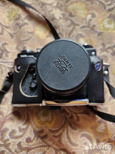 Плёночный фотоаппарат зенит 12 сд