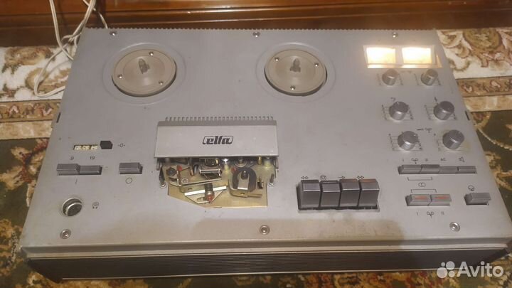 Катушечный магнитофон Elfa 201-3 из СССР