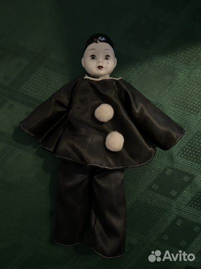 Кукла фарфоровая коллекционная