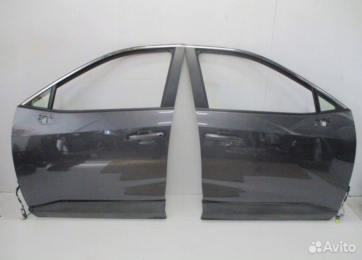 Toyota Rav 4 XA 50 дверь передняя правая