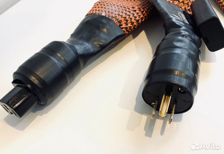 Dynamic Design Nebula power cord 3 m