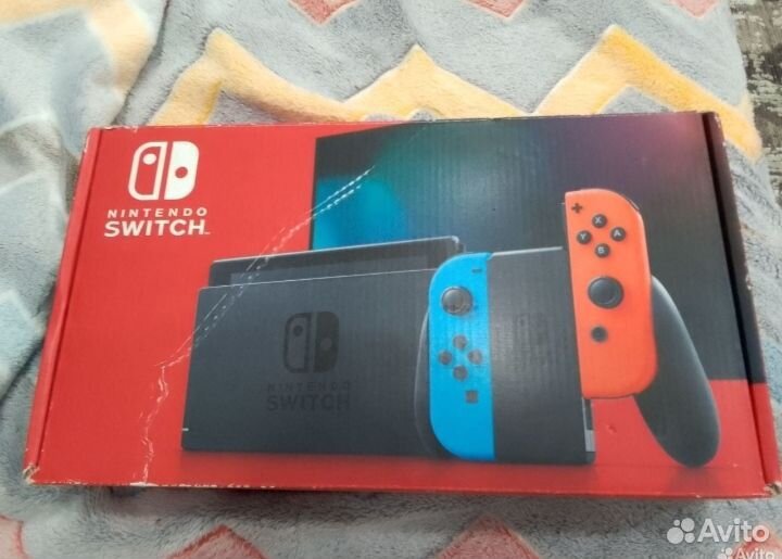 Игровая приставка Nintendo switch