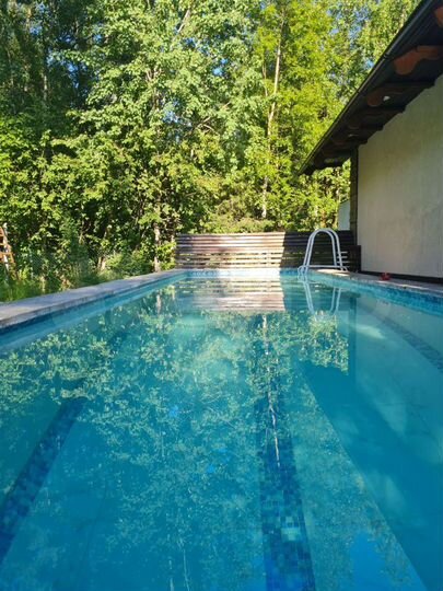 Коттедж 425 м² на участке 18 сот.