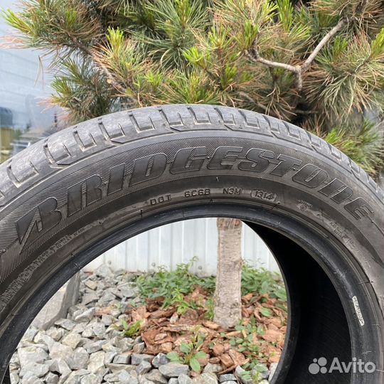 Bridgestone Dueler H/P Sport 235/55 R17