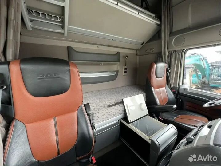 Разбираем грузовик DAF,XF106 с 2015